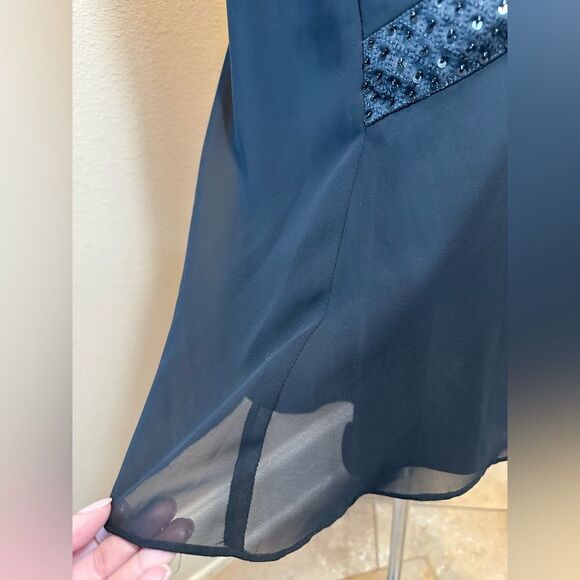 R&M Richards Black Evening Top Size 14 Sequined Sleeveless Chiffon Satin Top - Picture 6 of 16